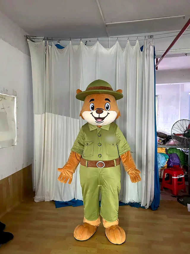 Kostým průzkumníka pro dětskou hernu